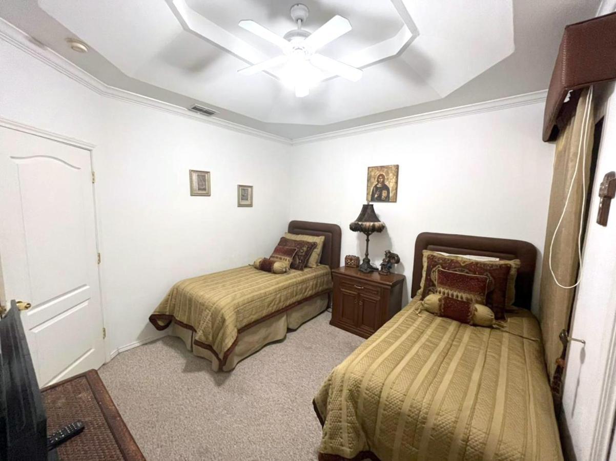 Beautifully Furnished 3Bd 2Br Pool Gated Condo In Mcallen, Tx Фарр Экстерьер фото